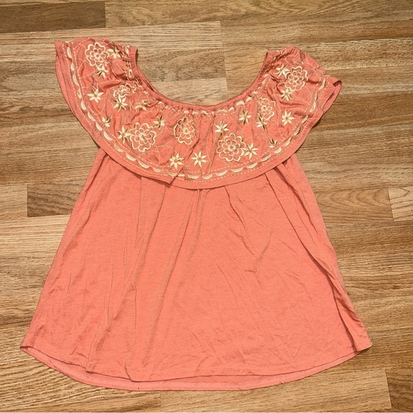 Panhandle Ladies Flounce Top Size L Coral - Picture 5 of 8
